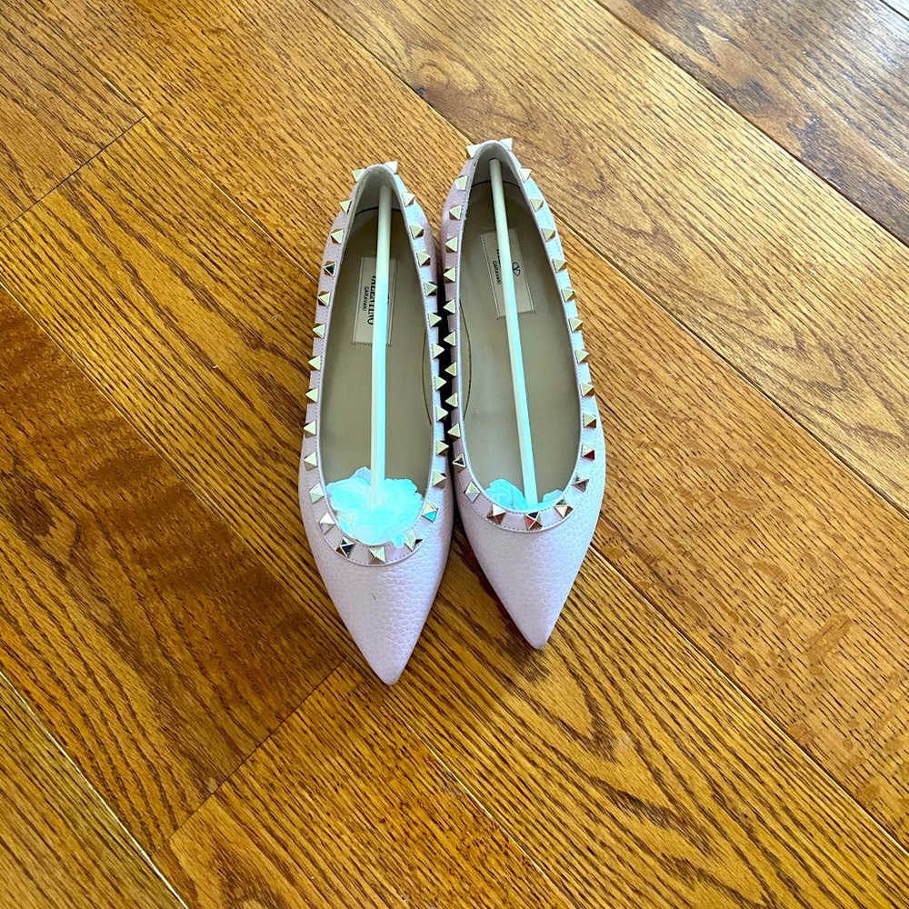 Valentino Rockstud Baby Pink Pointy-toe Flats